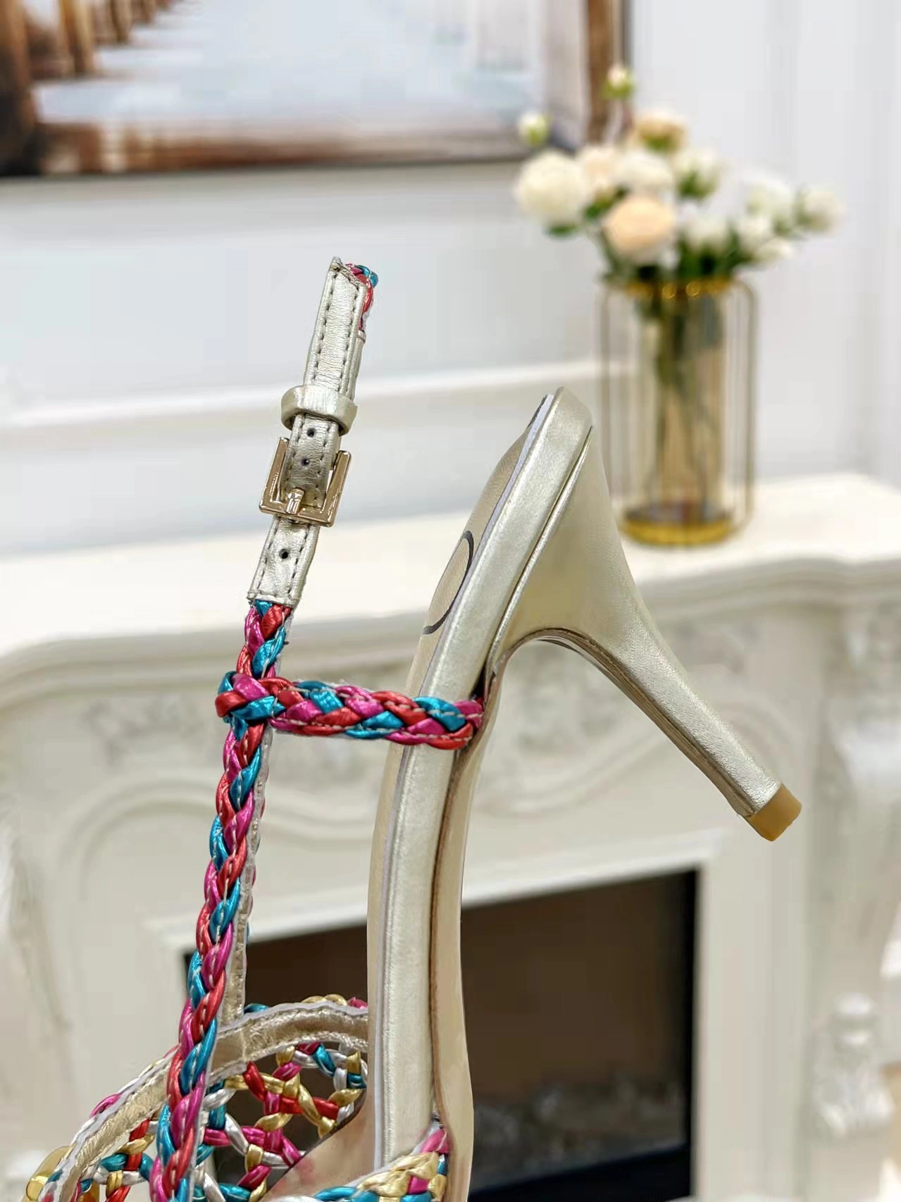 V1859ti9o XW2S0R01WULQD7 Heel height：7.5CM sheepskin item:ET-X000E1401W